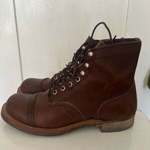 Red Wing Men’s Iron Ranger Brown Leather Boots. Iconic and top quality. SIZE 7.5